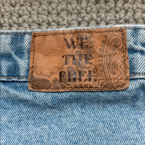 Women’s We The Free Deep Trance Dropped Boyfriend Jeans - Picture 8 of 9